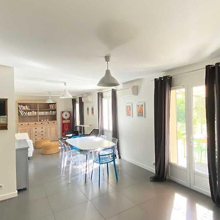 Villa Spacieuse Avec Terrasse Et Vue Mont Ventoux Entrechaux Kültér fotó